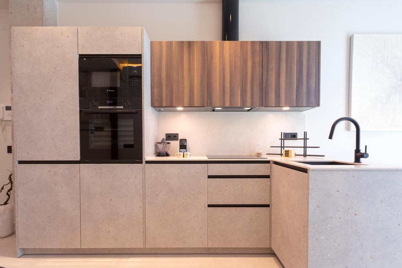 Magnificent Renovated 2Bd 2Bth Duplex With Terrace - City Centre マラガ エクステリア 写真