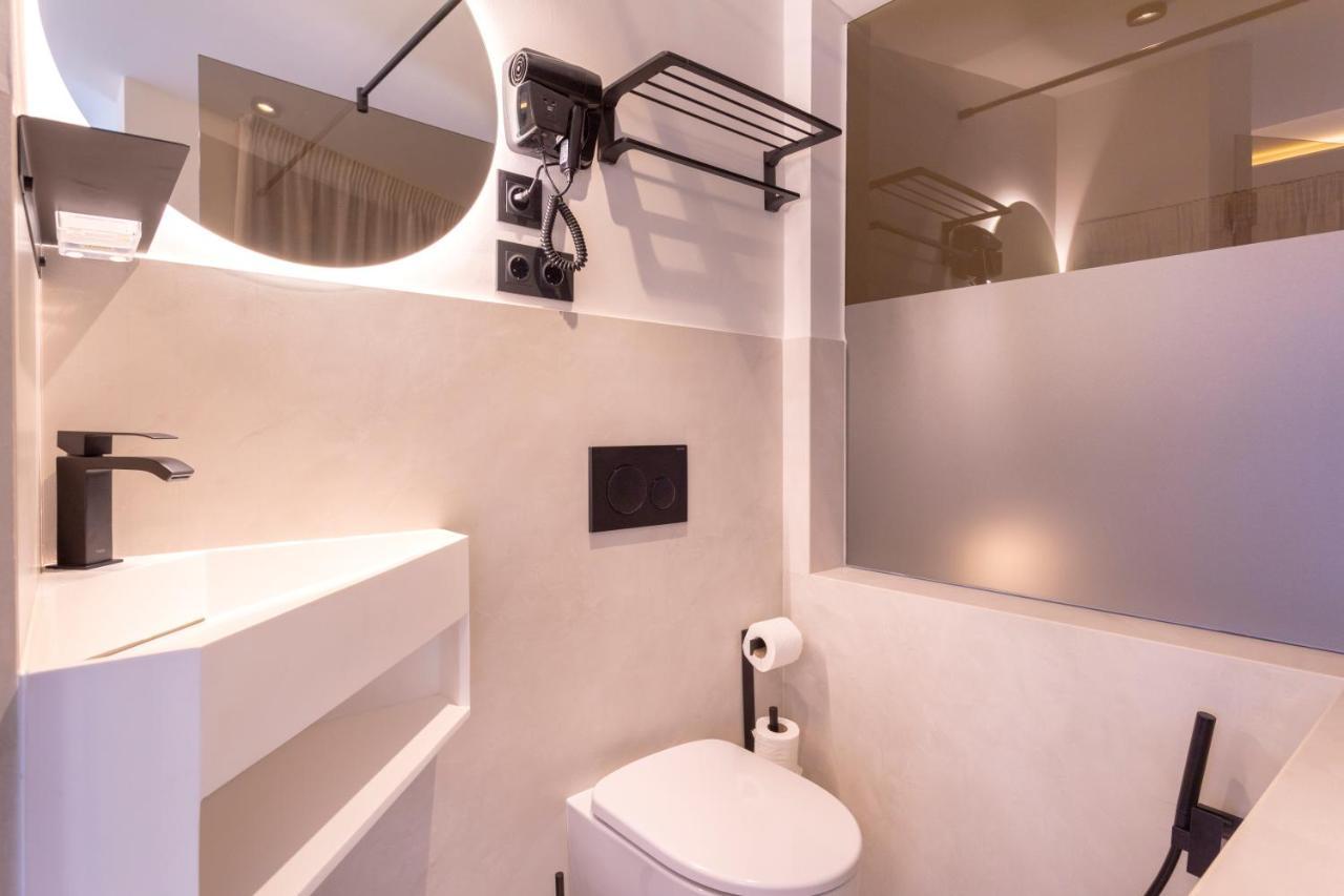 Magnificent Renovated 2Bd 2Bth Duplex With Terrace - City Centre マラガ エクステリア 写真